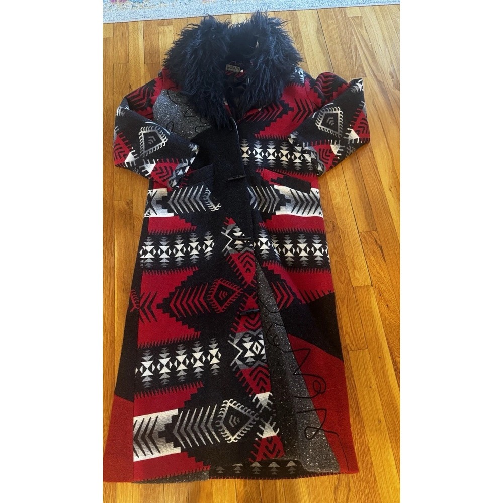 Women's Patterned Coat with Faux Fur Collar